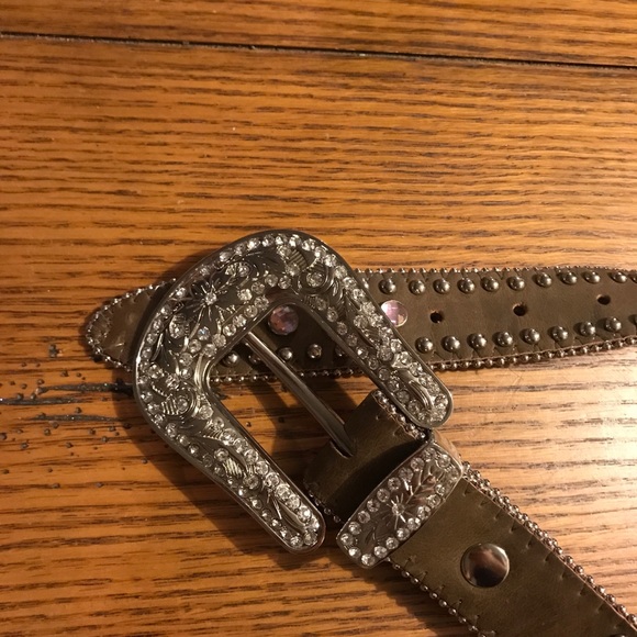 Girl’s Rhinestone Belt - Picture 4 of 5